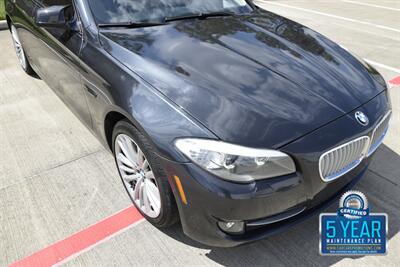 2011 BMW 550i PREM/SPORTS PKG NAV HTD STS FRESH TRADE IN   - Photo 10 - Stafford, TX 77477