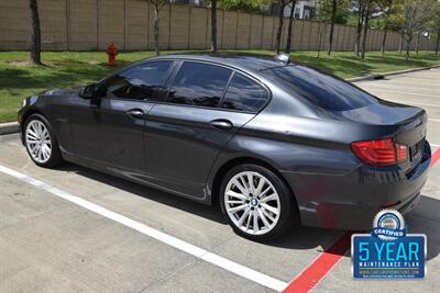 2011 BMW 550i PREM/SPORTS PKG NAV HTD STS FRESH TRADE IN   - Photo 12 - Stafford, TX 77477