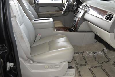 2007 Chevrolet Suburban LT 4X4 LTHR REAR DVD PREM WHLS HWY MILES NICE   - Photo 34 - Stafford, TX 77477