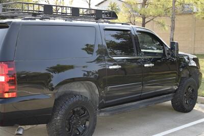 2007 Chevrolet Suburban LT 4X4 LTHR REAR DVD PREM WHLS HWY MILES NICE   - Photo 19 - Stafford, TX 77477