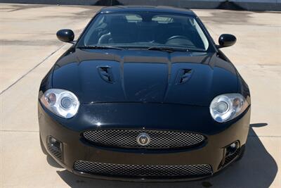 2009 Jaguar XK XKR COUPE 72K LOW MILES TOP LOADED NEW TRADE CLEAN   - Photo 2 - Stafford, TX 77477