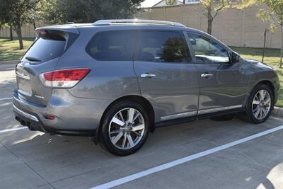 2015 Nissan Pathfinder PLATINUM EDI LTHR NAV BK/CAM ROOF HTD SEAT 3rd ROW   - Photo 16 - Stafford, TX 77477