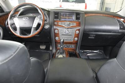 2016 INFINITI QX80 PREMIUM AWD NAV BK/CAM ROOF HWY MILES NEW TRADE IN   - Photo 22 - Stafford, TX 77477