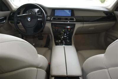 2011 BMW 750Li TOP LOADED $101K MSRP REAR DVD PKG NICE   - Photo 27 - Stafford, TX 77477