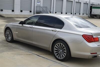 2011 BMW 750Li TOP LOADED $101K MSRP REAR DVD PKG NICE   - Photo 15 - Stafford, TX 77477