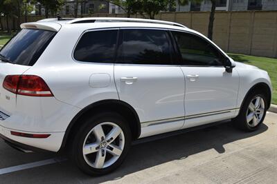 2014 Volkswagen Touareg TDI LUXURY AWD NAV BK/CAM HTD STS NEW TRADE CLEAN   - Photo 16 - Stafford, TX 77477