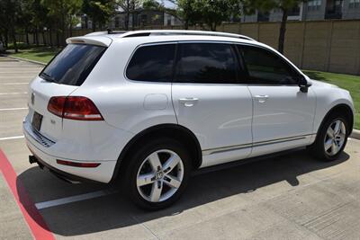 2014 Volkswagen Touareg TDI LUXURY AWD NAV BK/CAM HTD STS NEW TRADE CLEAN   - Photo 14 - Stafford, TX 77477