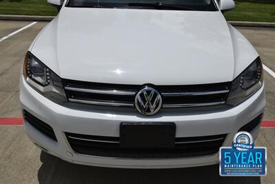 2014 Volkswagen Touareg TDI LUXURY AWD NAV BK/CAM HTD STS NEW TRADE CLEAN   - Photo 12 - Stafford, TX 77477