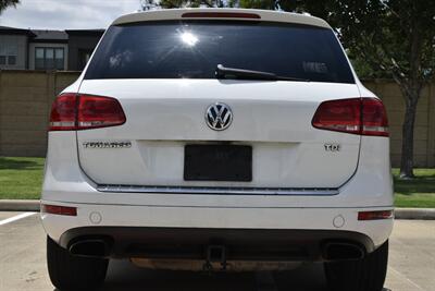 2014 Volkswagen Touareg TDI LUXURY AWD NAV BK/CAM HTD STS NEW TRADE CLEAN   - Photo 20 - Stafford, TX 77477