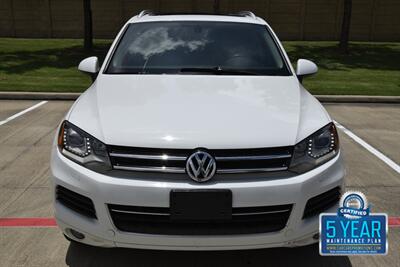 2014 Volkswagen Touareg TDI LUXURY AWD NAV BK/CAM HTD STS NEW TRADE CLEAN   - Photo 2 - Stafford, TX 77477