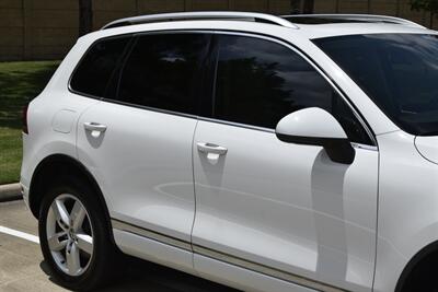 2014 Volkswagen Touareg TDI LUXURY AWD NAV BK/CAM HTD STS NEW TRADE CLEAN   - Photo 8 - Stafford, TX 77477