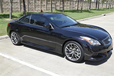 2013 INFINITI G37 IPL CONVERTIBLE LOADED NAV BK/CAM HTD STS CLEAN   - Photo 4 - Stafford, TX 77477