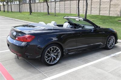 2013 INFINITI G37 IPL CONVERTIBLE LOADED NAV BK/CAM HTD STS CLEAN   - Photo 14 - Stafford, TX 77477