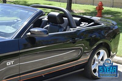2010 Ford Mustang GT PREMIUM EDITION CONVERTIBLE AUTO NICE   - Photo 10 - Stafford, TX 77477