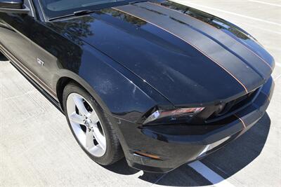 2010 Ford Mustang GT PREMIUM EDITION CONVERTIBLE AUTO NICE   - Photo 12 - Stafford, TX 77477
