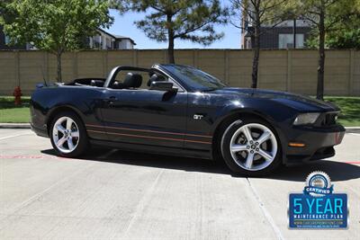 2010 Ford Mustang GT PREMIUM EDITION CONVERTIBLE AUTO NICE   - Photo 1 - Stafford, TX 77477