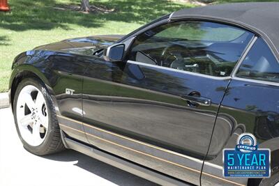 2010 Ford Mustang GT PREMIUM EDITION CONVERTIBLE AUTO NICE   - Photo 18 - Stafford, TX 77477