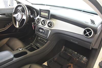 2015 Mercedes-Benz GLA 250 4MATIC LOADED HWY MILES NEW TRADE IN CLEAN   - Photo 29 - Stafford, TX 77477
