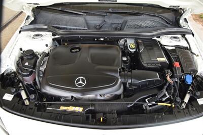 2015 Mercedes-Benz GLA 250 4MATIC LOADED HWY MILES NEW TRADE IN CLEAN   - Photo 42 - Stafford, TX 77477