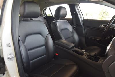 2015 Mercedes-Benz GLA 250 4MATIC LOADED HWY MILES NEW TRADE IN CLEAN   - Photo 33 - Stafford, TX 77477