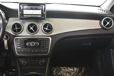 2015 Mercedes-Benz GLA 250 4MATIC LOADED HWY MILES NEW TRADE IN CLEAN   - Photo 25 - Stafford, TX 77477
