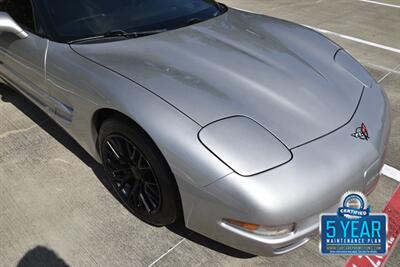 2004 Chevrolet Corvette COUPE AUTOMATIC PREM WHLS FRESH TRADE NICE   - Photo 11 - Stafford, TX 77477