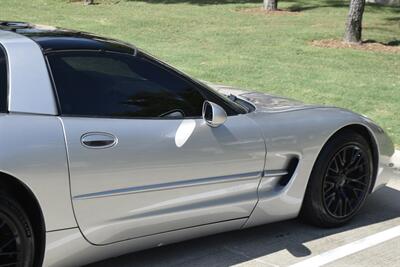 2004 Chevrolet Corvette COUPE AUTOMATIC PREM WHLS FRESH TRADE NICE   - Photo 18 - Stafford, TX 77477