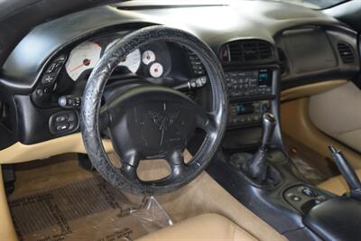 2000 Chevrolet Corvette CONVERTIBLE 6SPD MANUAL TOP LOADED FRESH TRADE IN   - Photo 25 - Stafford, TX 77477