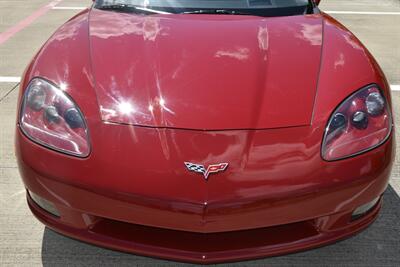 2005 Chevrolet Corvette COUPE 6SPD MANUAL 8K LOW MILE NAV HUD IMMACULATE   - Photo 12 - Stafford, TX 77477