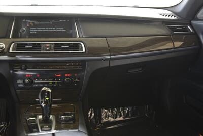 2014 BMW 750Li PREM/SPORTS PKG PREM WHLS $101K MSRP   - Photo 25 - Stafford, TX 77477