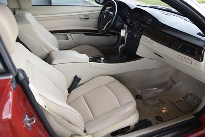 2012 BMW 328i CONVERTIBLE PREM PKG NAV NEW TRADE IN   - Photo 25 - Stafford, TX 77477