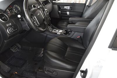 2016 Land Rover LR4 HSE LUX NAV BK/CAM HTD STS ROOF FRESH TRADE   - Photo 28 - Stafford, TX 77477