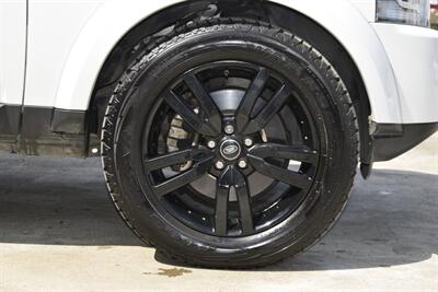 2016 Land Rover LR4 HSE LUX NAV BK/CAM HTD STS ROOF FRESH TRADE   - Photo 39 - Stafford, TX 77477