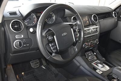 2016 Land Rover LR4 HSE LUX NAV BK/CAM HTD STS ROOF FRESH TRADE   - Photo 26 - Stafford, TX 77477