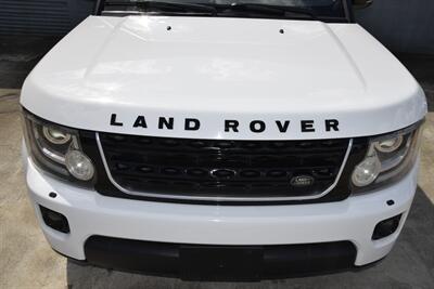2016 Land Rover LR4 HSE LUX NAV BK/CAM HTD STS ROOF FRESH TRADE   - Photo 11 - Stafford, TX 77477