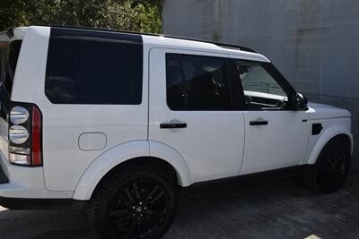 2016 Land Rover LR4 HSE LUX NAV BK/CAM HTD STS ROOF FRESH TRADE   - Photo 15 - Stafford, TX 77477