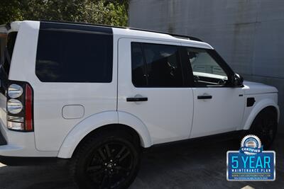 2016 Land Rover LR4 HSE LUX NAV BK/CAM HTD STS ROOF FRESH TRADE   - Photo 15 - Stafford, TX 77477