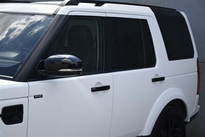 2016 Land Rover LR4 HSE LUX NAV BK/CAM HTD STS ROOF FRESH TRADE   - Photo 8 - Stafford, TX 77477
