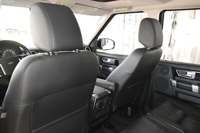 2016 Land Rover LR4 HSE LUX NAV BK/CAM HTD STS ROOF FRESH TRADE   - Photo 32 - Stafford, TX 77477
