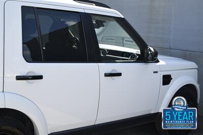 2016 Land Rover LR4 HSE LUX NAV BK/CAM HTD STS ROOF FRESH TRADE   - Photo 17 - Stafford, TX 77477