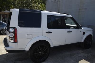 2016 Land Rover LR4 HSE LUX NAV BK/CAM HTD STS ROOF FRESH TRADE   - Photo 13 - Stafford, TX 77477