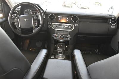 2016 Land Rover LR4 HSE LUX NAV BK/CAM HTD STS ROOF FRESH TRADE   - Photo 24 - Stafford, TX 77477