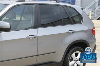 2007 BMW X5 3.0si 54K LOW MILES PREM PKG PANO ROOF HTD SEATS   - Photo 9 - Stafford, TX 77477