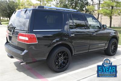 2010 Lincoln Navigator LUXURY 4X4 26K ORIG LOW MILES 22 PREM WHLS CLEAN   - Photo 14 - Stafford, TX 77477