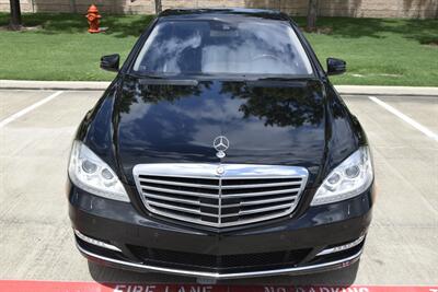 2013 Mercedes-Benz S 550 NAV BK/CAM PREM WHLS HTD STS FRESH TRADE   - Photo 2 - Stafford, TX 77477