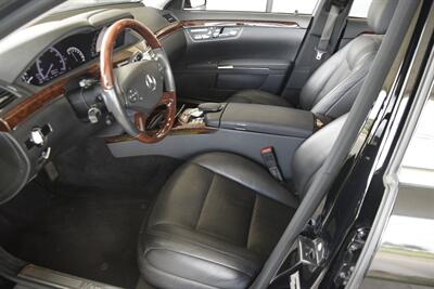 2013 Mercedes-Benz S 550 NAV BK/CAM PREM WHLS HTD STS FRESH TRADE   - Photo 30 - Stafford, TX 77477