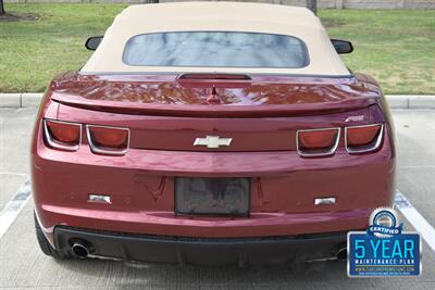 2011 Chevrolet Camaro 2LT CONVERTIBLE LTHR LOADED FRESH TRADE IMMACULATE   - Photo 21 - Stafford, TX 77477