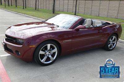 2011 Chevrolet Camaro 2LT CONVERTIBLE LTHR LOADED FRESH TRADE IMMACULATE   - Photo 6 - Stafford, TX 77477