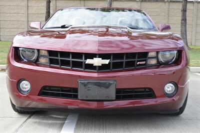 2011 Chevrolet Camaro 2LT CONVERTIBLE LTHR LOADED FRESH TRADE IMMACULATE   - Photo 4 - Stafford, TX 77477