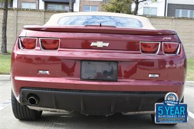 2011 Chevrolet Camaro 2LT CONVERTIBLE LTHR LOADED FRESH TRADE IMMACULATE   - Photo 22 - Stafford, TX 77477